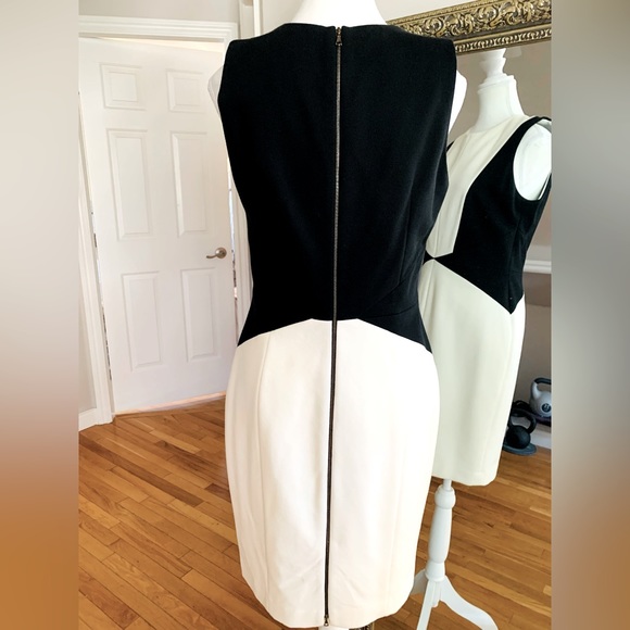 Black and off-white dress - Picture 2 of 3